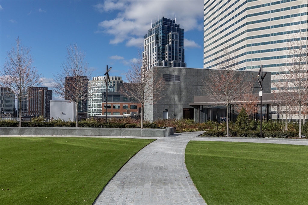 682 Atlantic Avenue, Unit 3710A Boston, MA 02111 - Photo 40 of 42