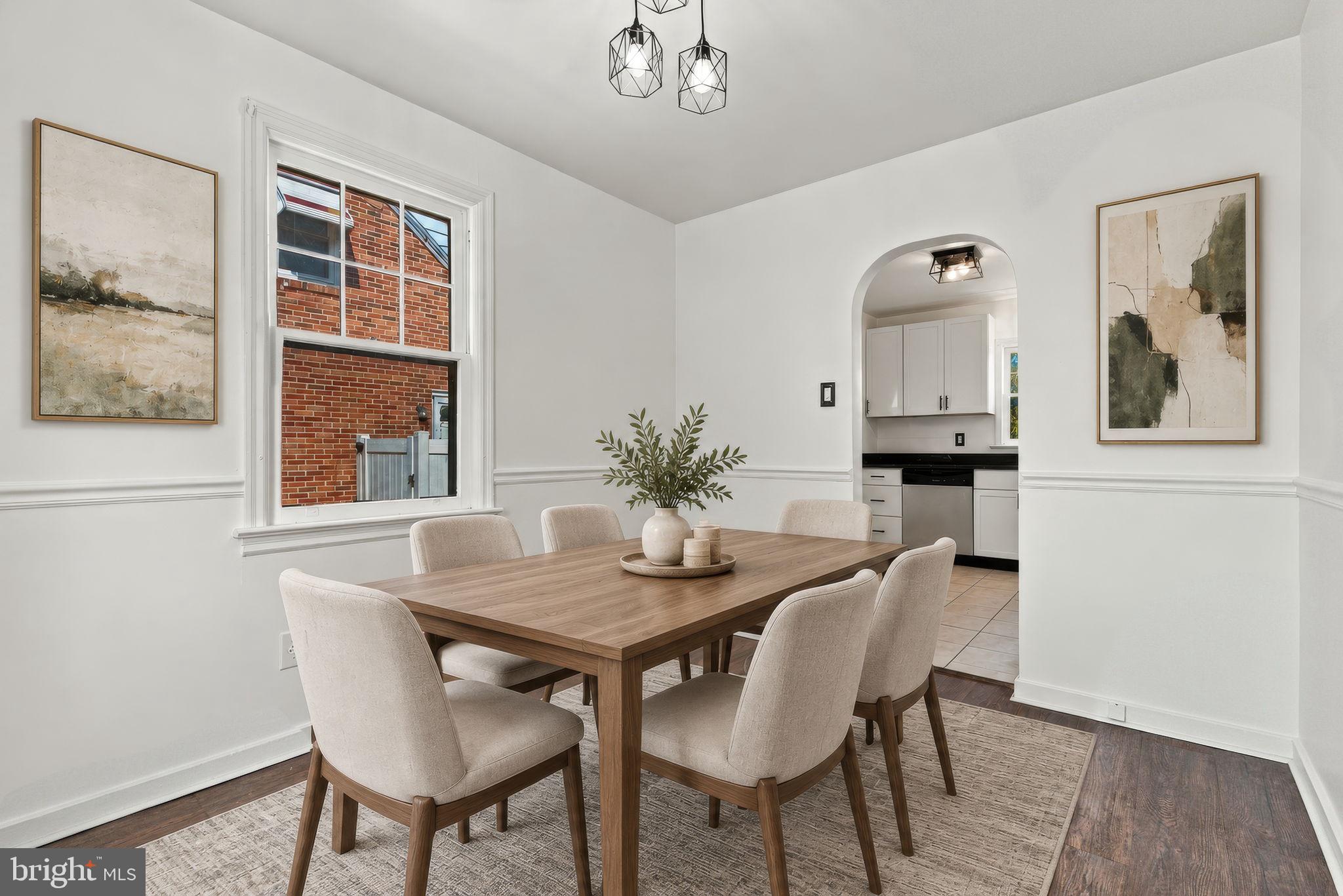 303 Greystone Road York, PA 17402 - Photo 3 of 31 Dining Area Virtually Staged