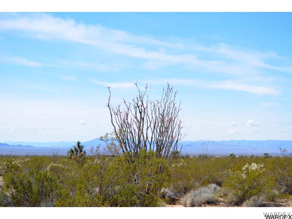 Lot 3385 Rainbow Road Yucca, AZ 86438 - Photo 6 of 13 a view of a sky