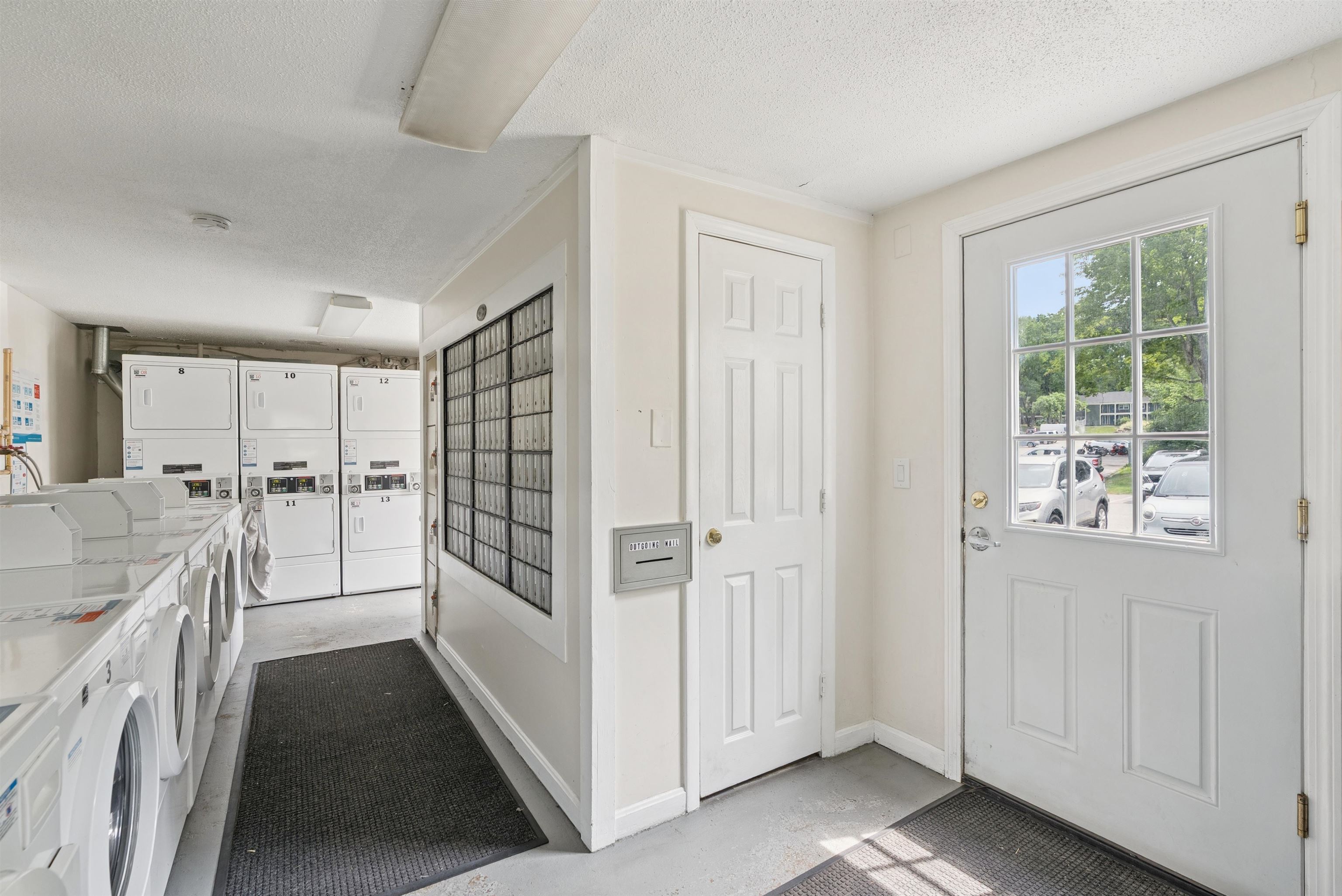 93 Henry Law Avenue, Unit CRICKET BROOK CONDO #151 Dover, NH 03820 - Photo 14 of 28