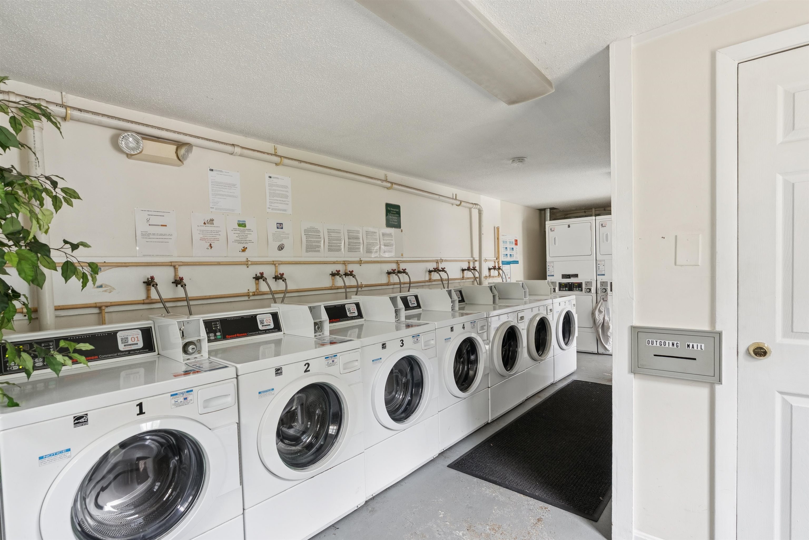 93 Henry Law Avenue, Unit CRICKET BROOK CONDO #151 Dover, NH 03820 - Photo 15 of 28