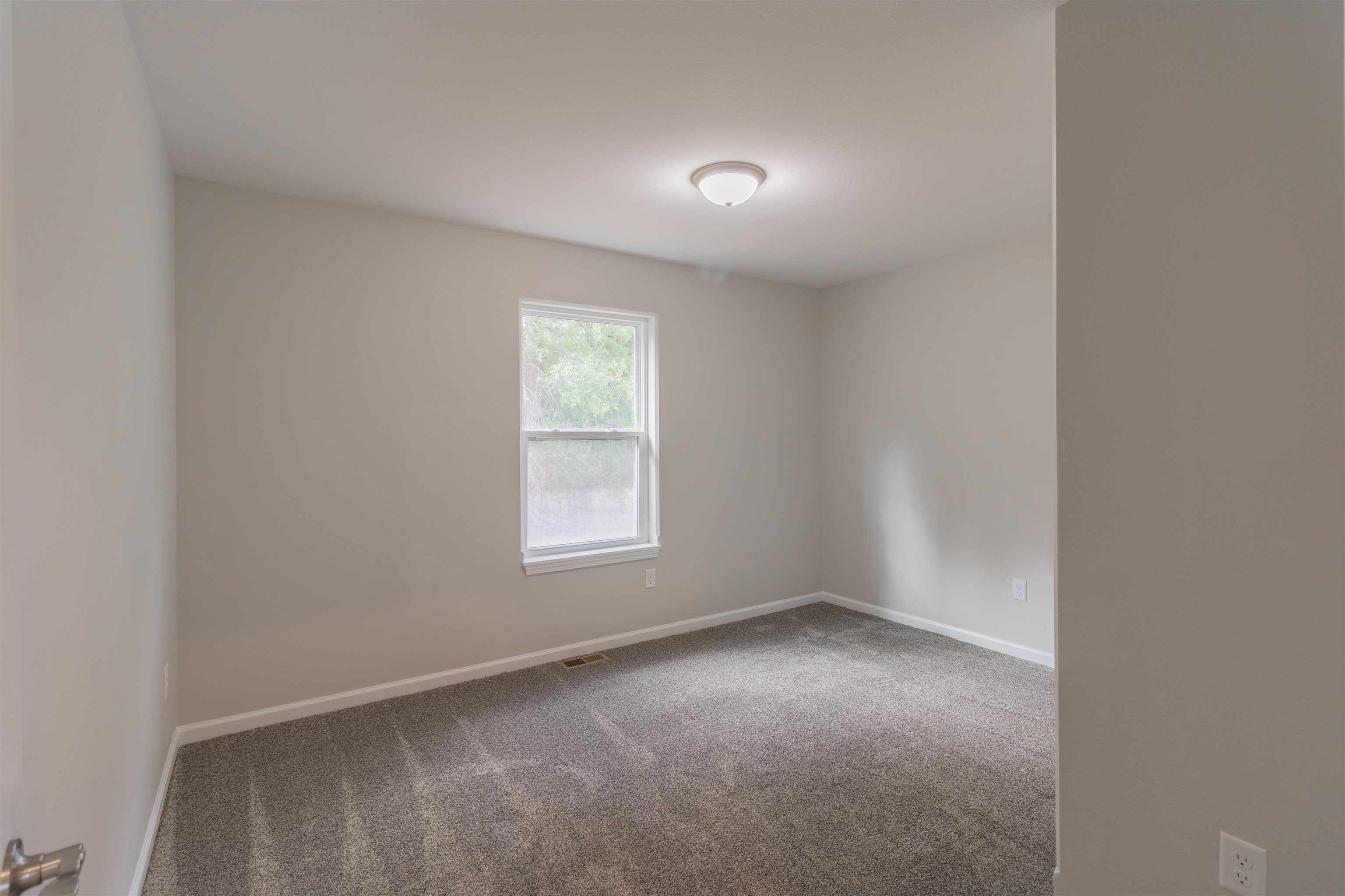 5588 Forest Creek Road Stevens Point, WI 54482 - Photo 18 of 21