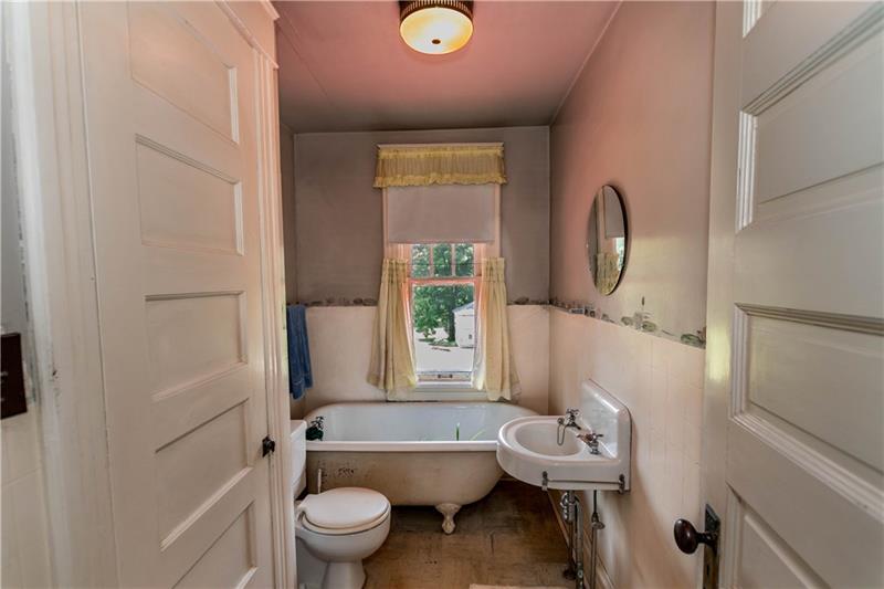 263 Redstone Furnace Road Hopwood, PA 15401 - Photo 14 of 25 Gallery Image 14