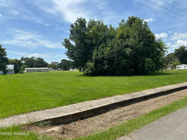 $37,000 | South Young Street, Abbeville, LA 70510