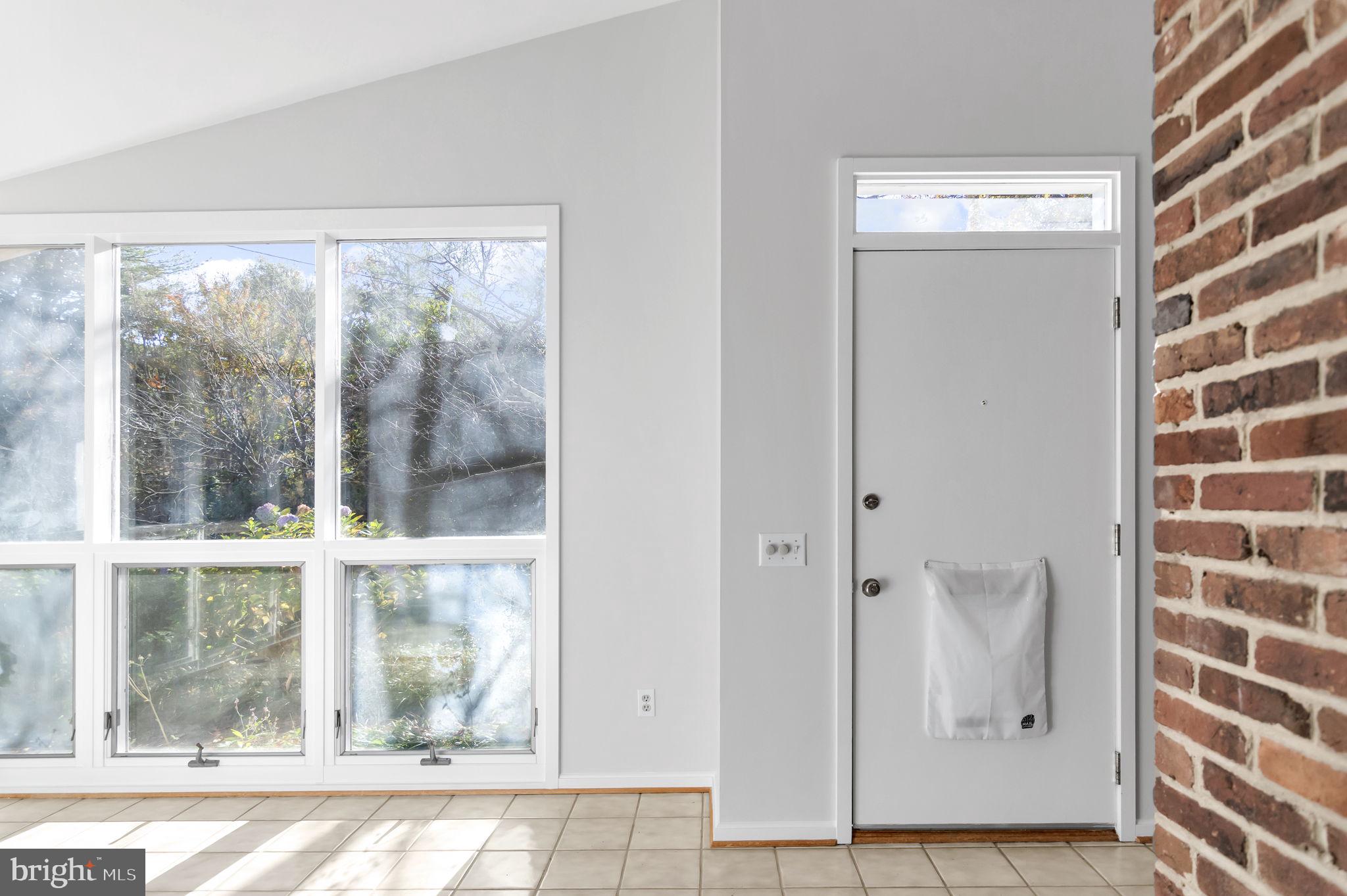 1905 Marthas Road Alexandria, VA 22307 - Photo 15 of 39