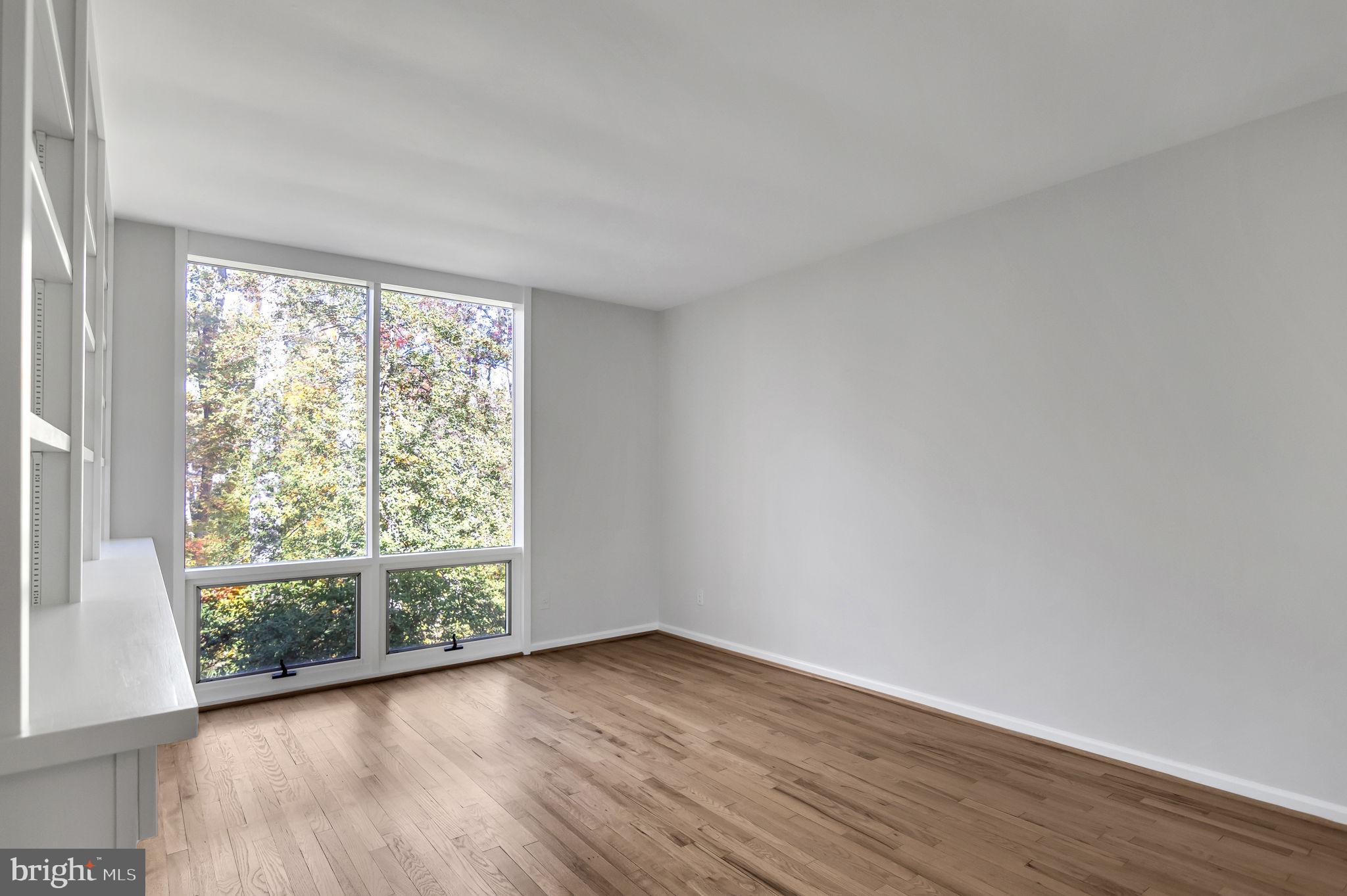 1905 Marthas Road Alexandria, VA 22307 - Photo 18 of 39