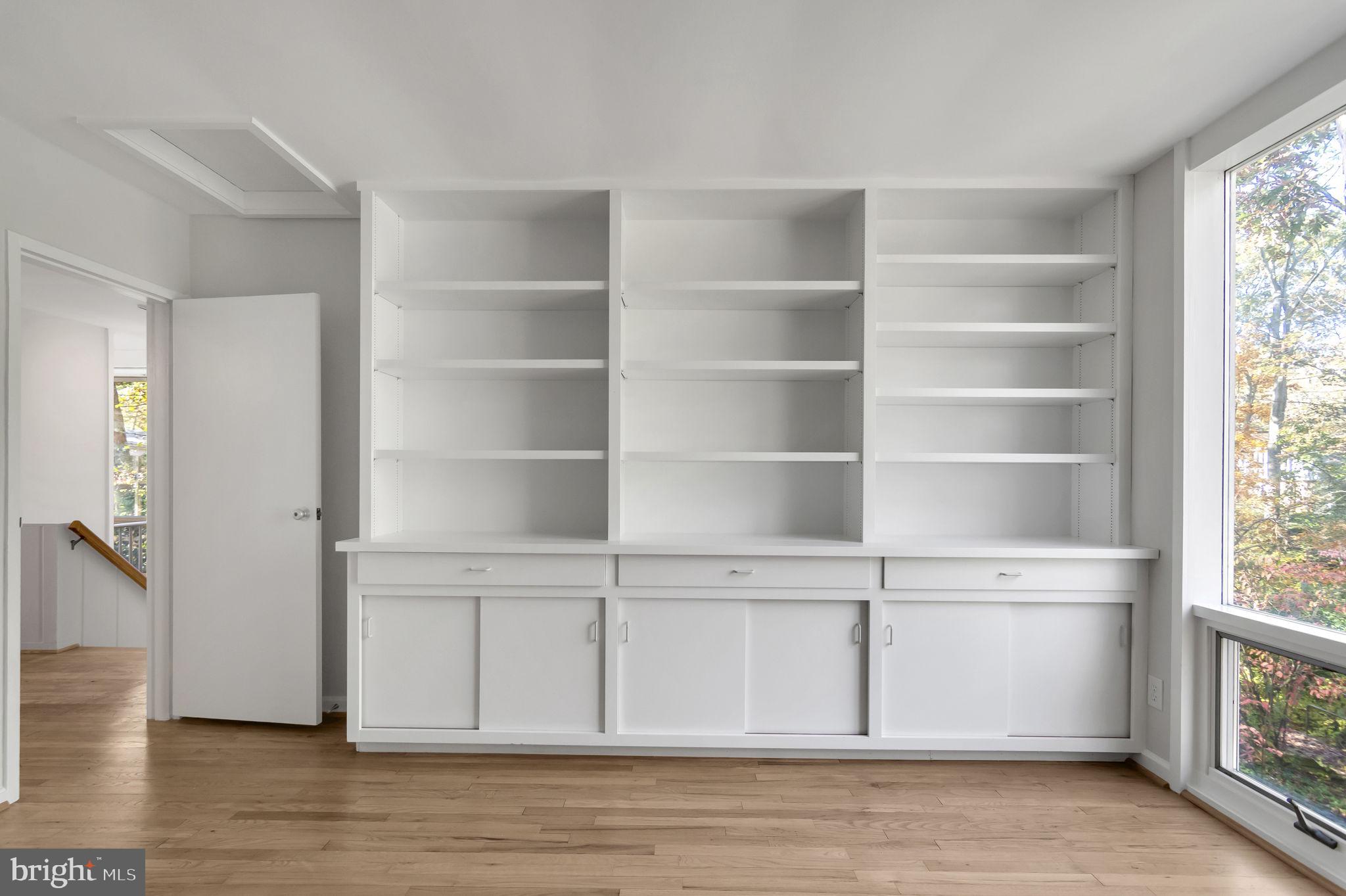 1905 Marthas Road Alexandria, VA 22307 - Photo 19 of 39