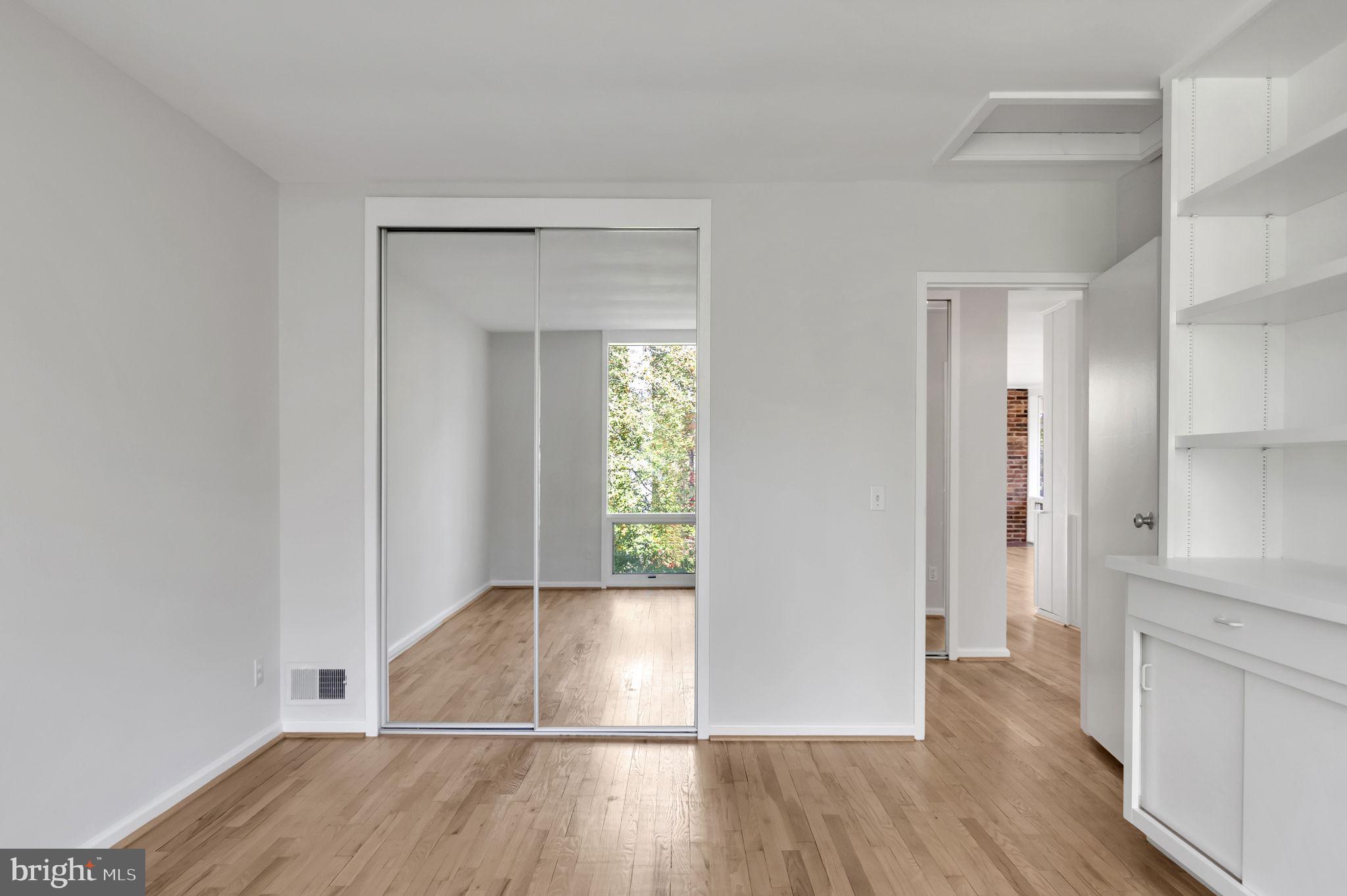 1905 Marthas Road Alexandria, VA 22307 - Photo 20 of 39