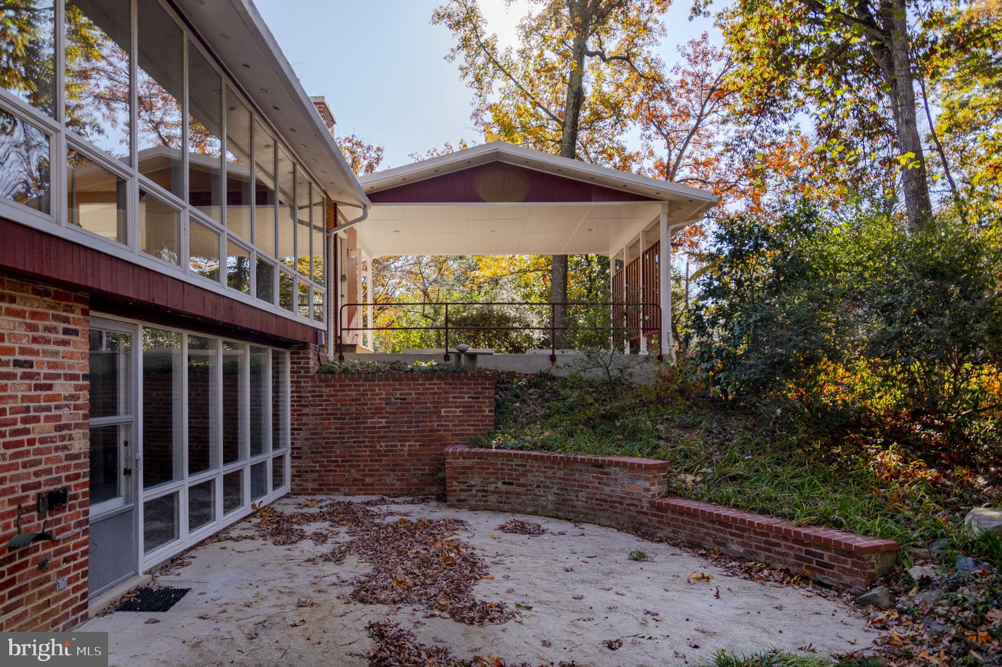 1905 Marthas Road Alexandria, VA 22307 - Photo 37 of 39