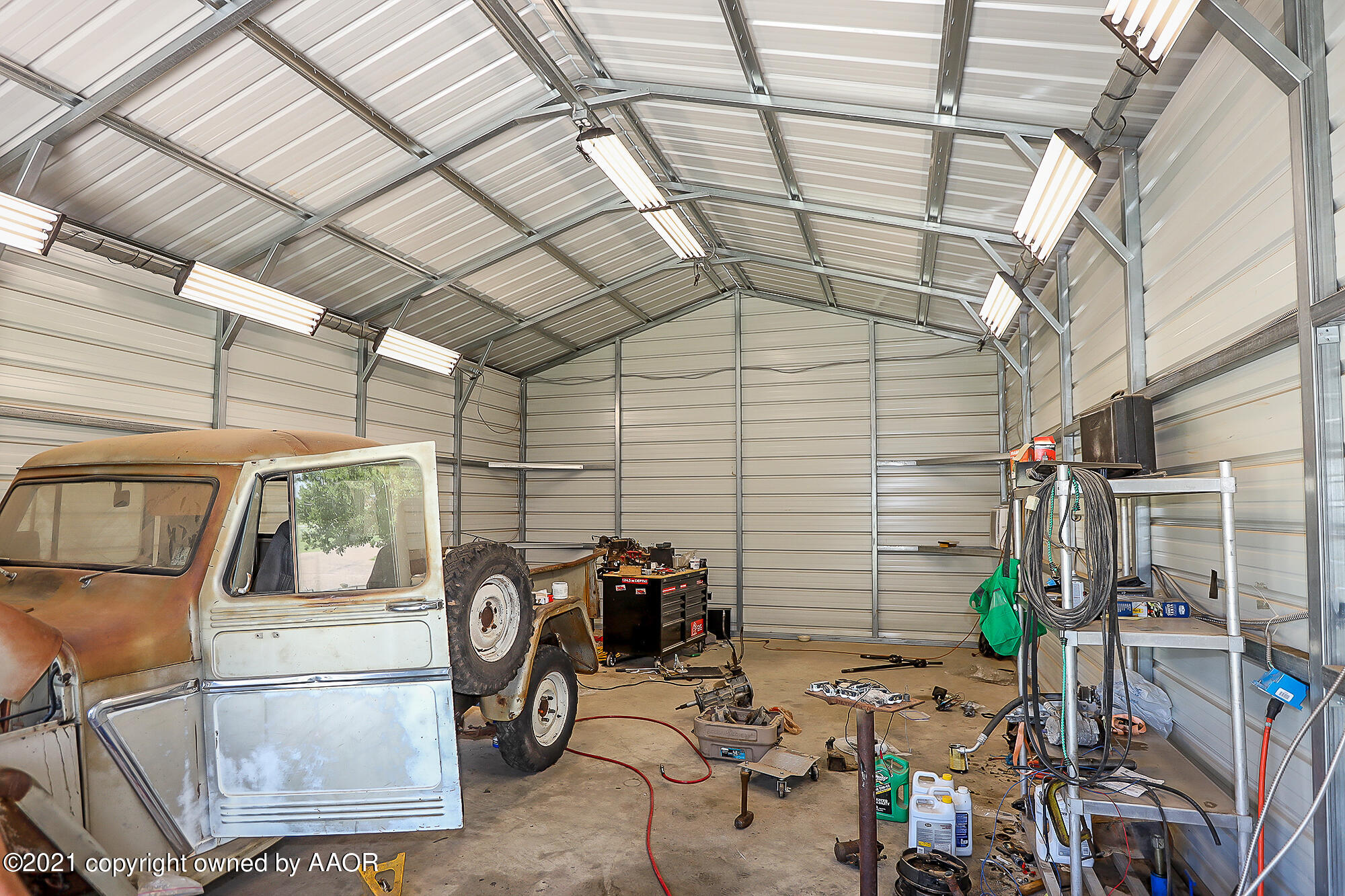 201 Appaloosa Road Amarillo, TX 79108 - Photo 32 of 34 Shop Interior