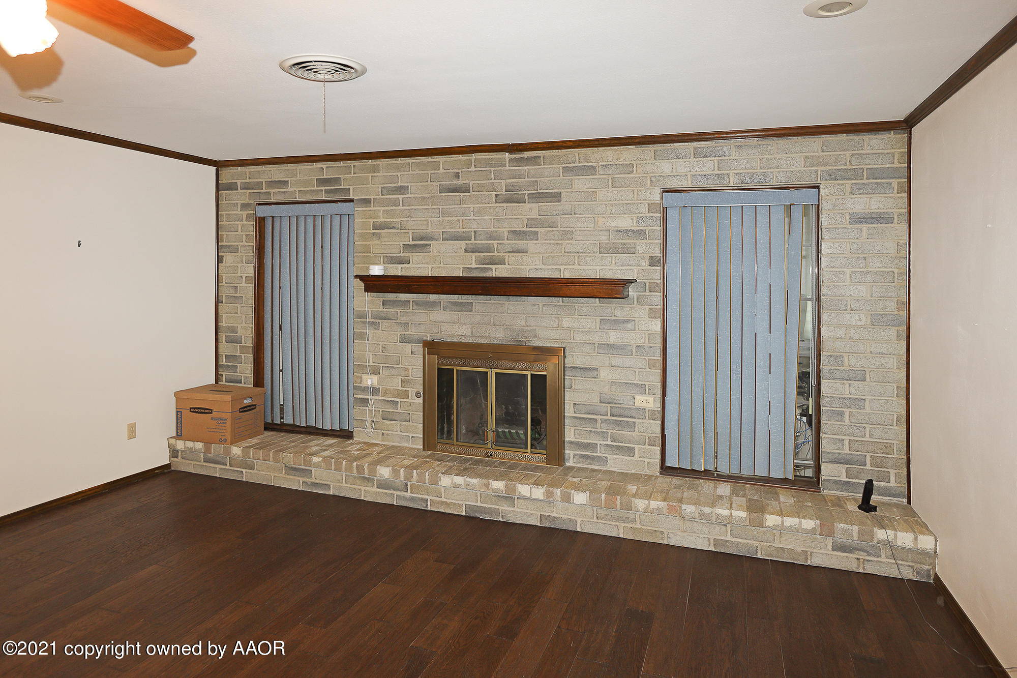 201 Appaloosa Road Amarillo, TX 79108 - Photo 8 of 34 Living Area Fireplace