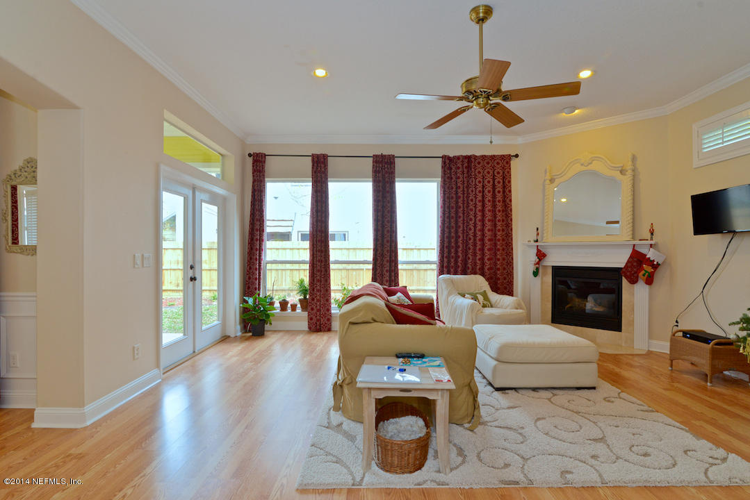 1657 Seminole Road Atlantic Beach, FL 32233 - Photo 5 of 24 HIGH CEILINGS