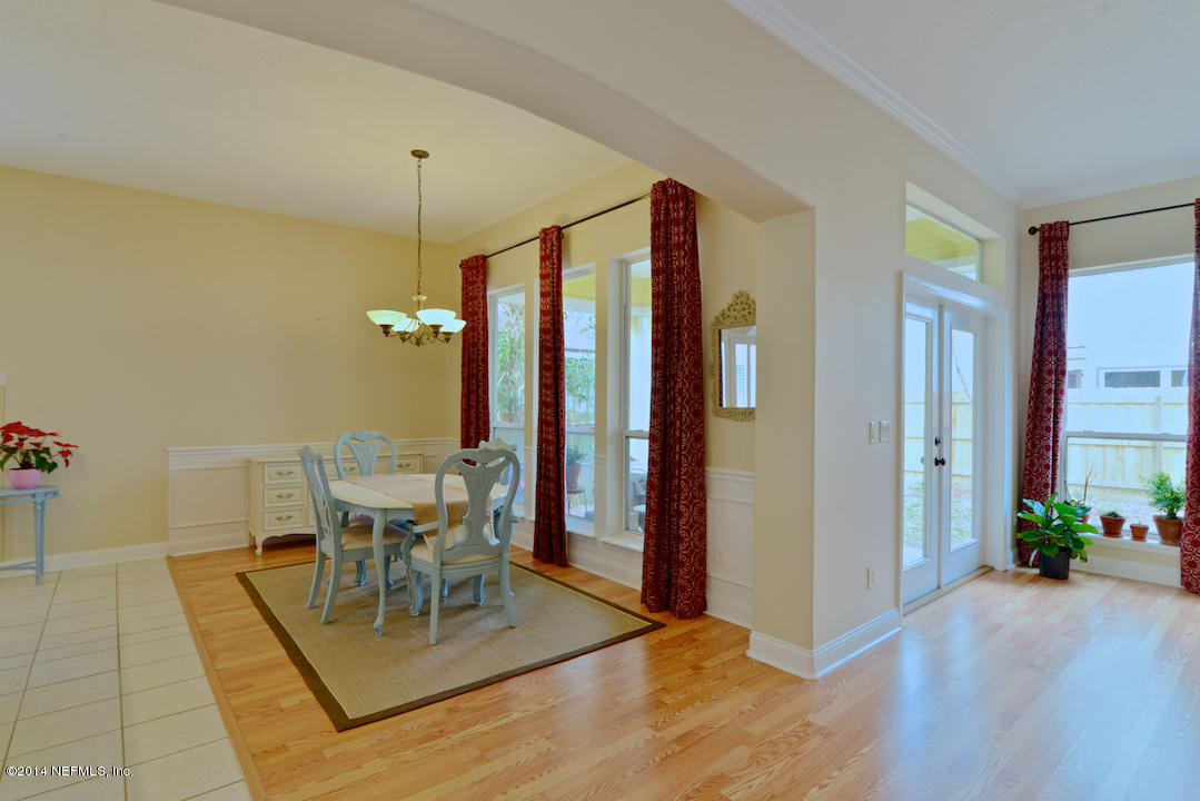 1657 Seminole Road Atlantic Beach, FL 32233 - Photo 6 of 24 DINING