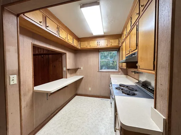 $399,900 | 522 Collins Drive, Tallahassee, FL 32303