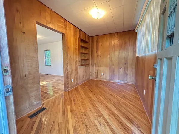 $399,900 | 522 Collins Drive, Tallahassee, FL 32303