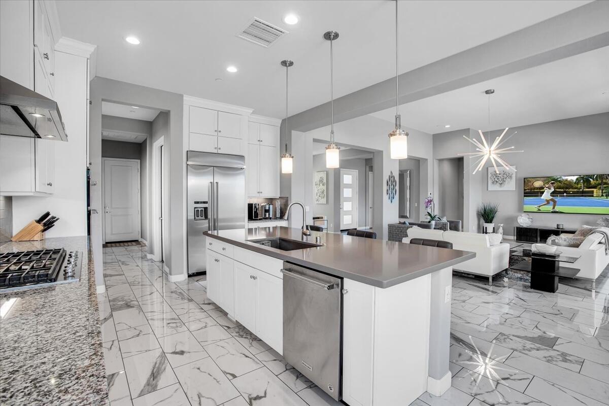 104 Barolo Rancho Mirage, CA 92270 - Photo 22 of 48 015-15