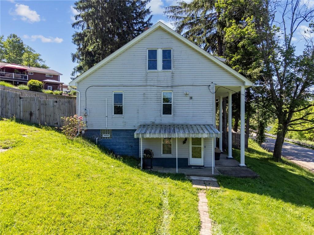 132 Country Club Road Washington, PA 15301 - Photo 2 of 36