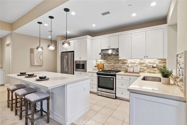 $1,179,888 | 172 Bishop Landing, Irvine, CA 92620