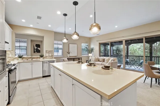 $1,179,888 | 172 Bishop Landing, Irvine, CA 92620