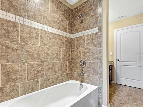 $2,950 | 2499 Calvano Drive, Land O' Lakes, FL 34639