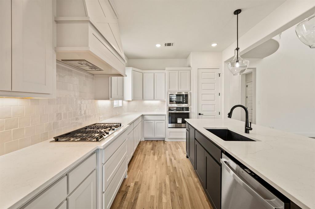 957 Highlands Avenue Aledo, TX 76008 - Photo 16 of 40 Gallery Image 16