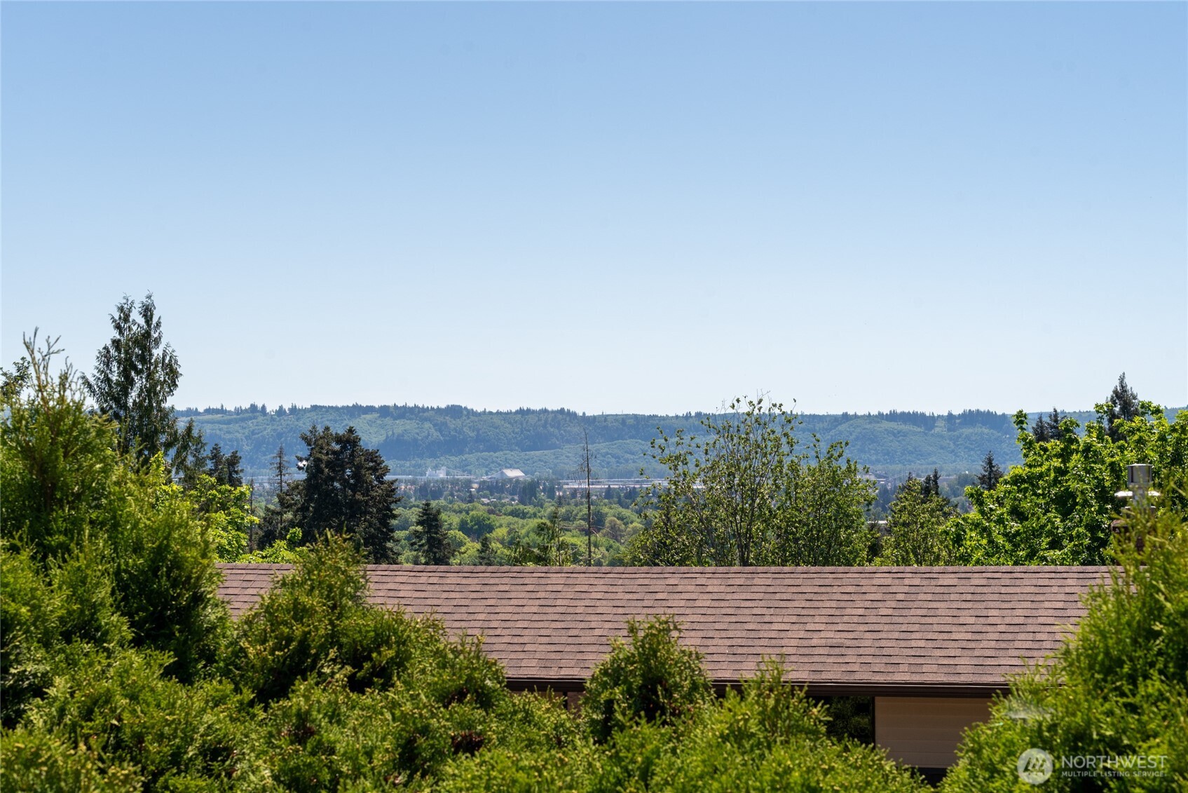 10 Jeffery Place Longview, WA 98632 - Photo 36 of 40 an aerial view of house with mountain view