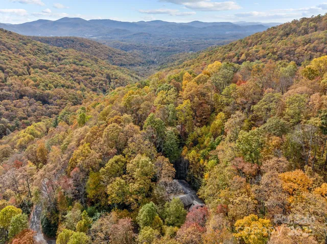 $899,000 | 63 Chestnut Forest Drive, Fairview, NC 28730