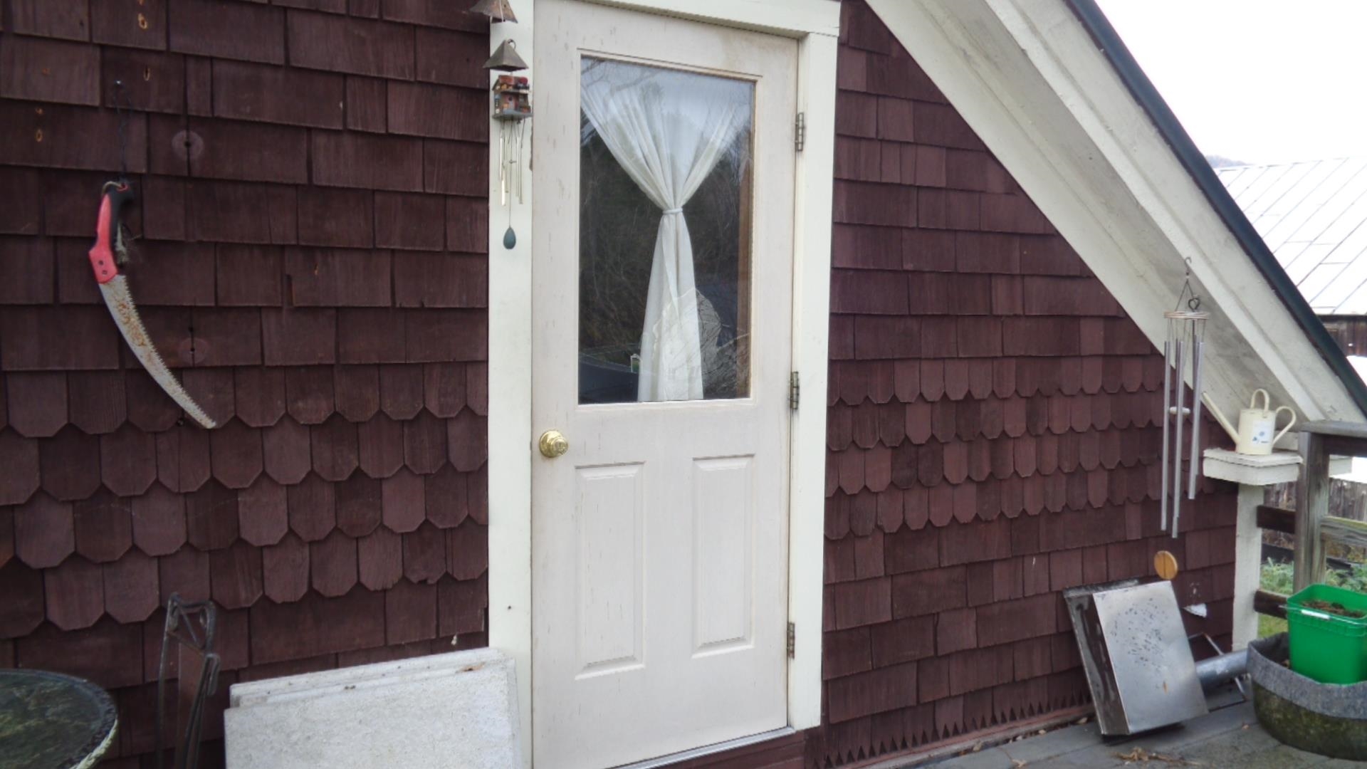67 Creek Road Bethel, VT 05032 - Photo 22 of 27