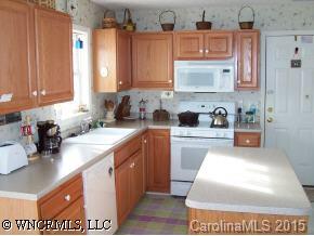 256 English Oak Road Fletcher, NC 28732 - Photo 7 of 9 Gallery Image 7