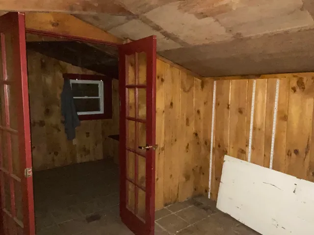 $199,000 | 8769 Highway 14, Brookfield, VT 05036