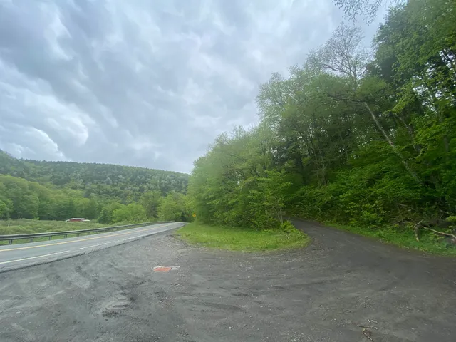 $199,000 | 8769 Highway 14, Brookfield, VT 05036