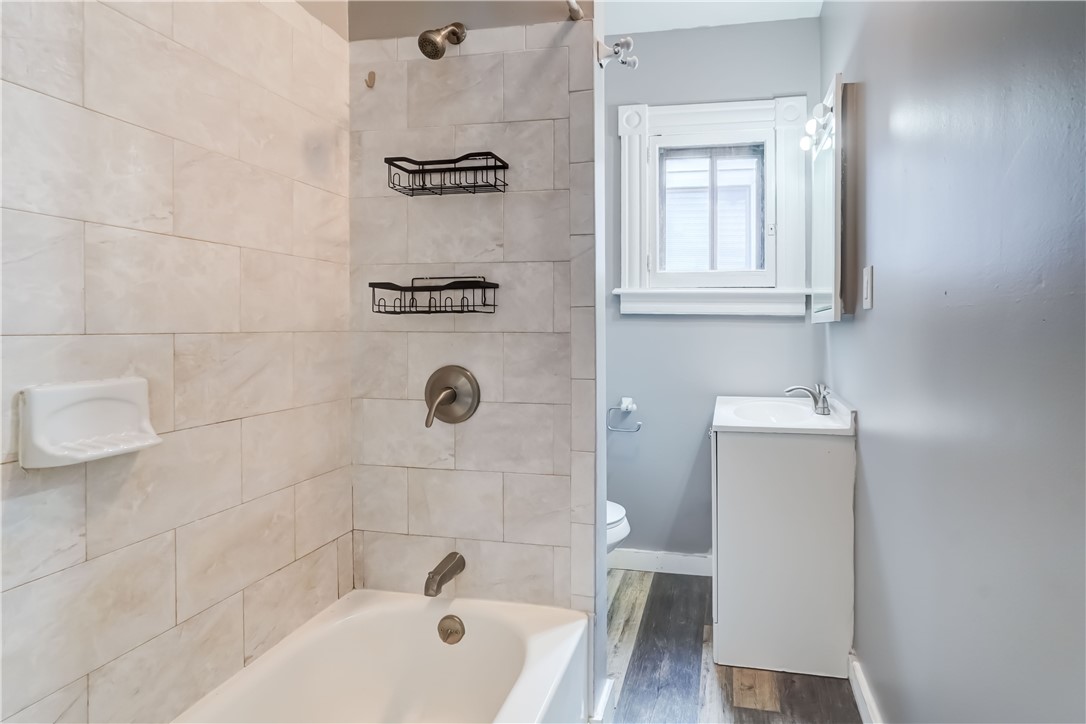 161-163 Hamilton Street, Unit 1 Rochester, NY 14620 - Photo 16 of 18