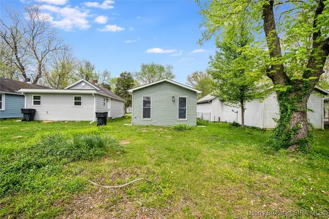 $150,000 | 2550 Broadway Street, New Albany, IN 47150