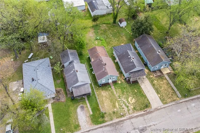 $150,000 | 2550 Broadway Street, New Albany, IN 47150