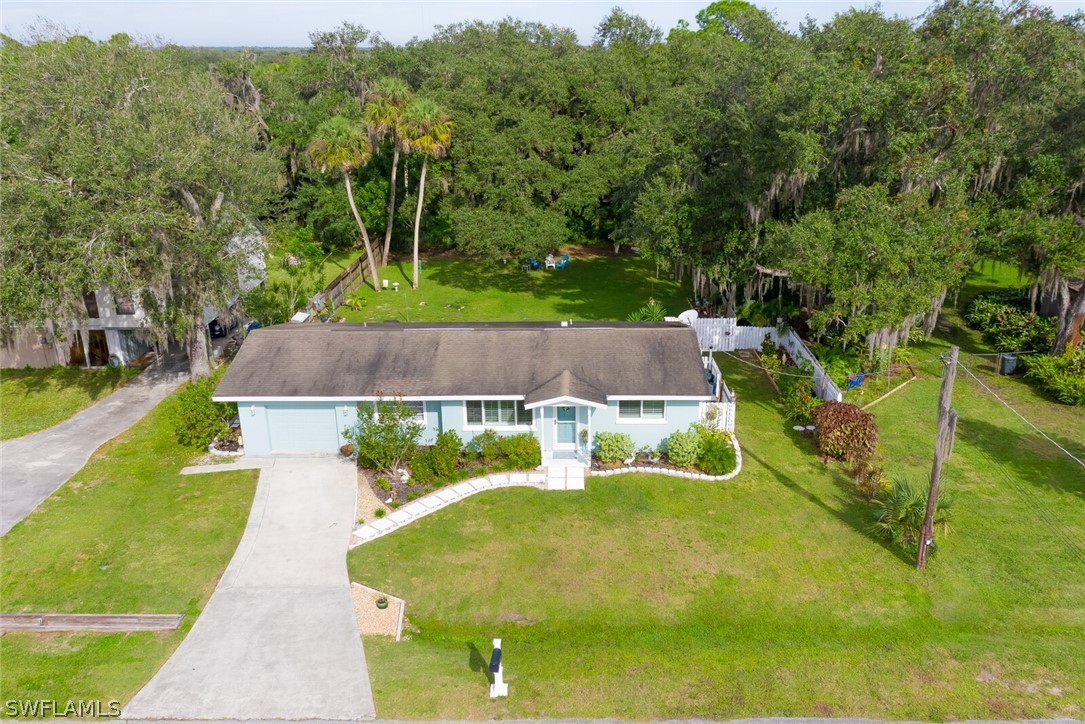 12402 River Road Fort Myers, FL 33905 - Photo 3 of 33 Gallery Image 3