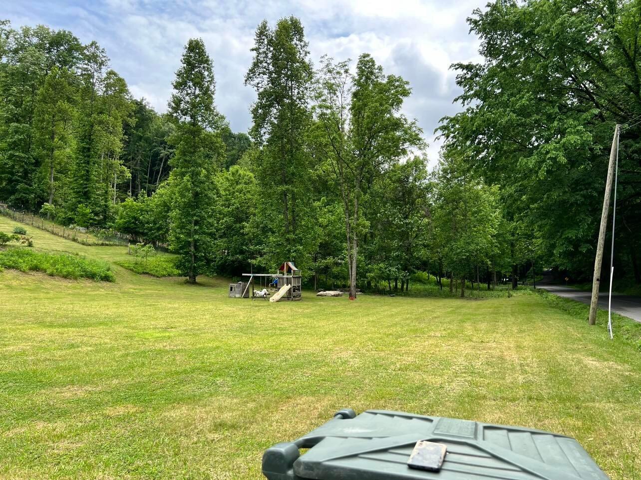 553 Wahoo Valley Road Kingsport, TN 37663 - Photo 12 of 14 285799109_526898585842616_37311154736696