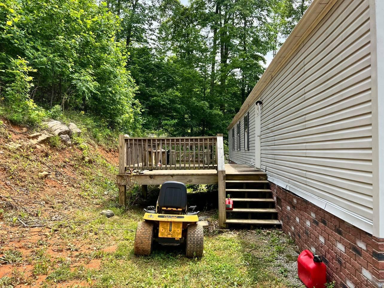 553 Wahoo Valley Road Kingsport, TN 37663 - Photo 14 of 14 286323461_387730203379211_21466833182954