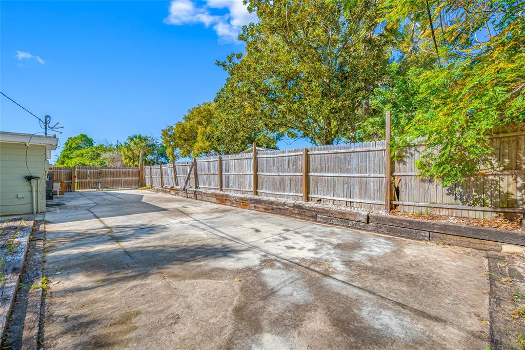 3412 Peterborough Street Holiday, FL 34690 - Photo 17 of 61