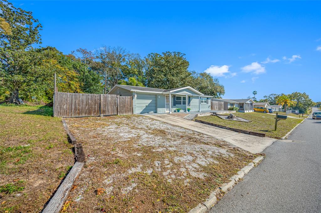 3412 Peterborough Street Holiday, FL 34690 - Photo 10 of 61