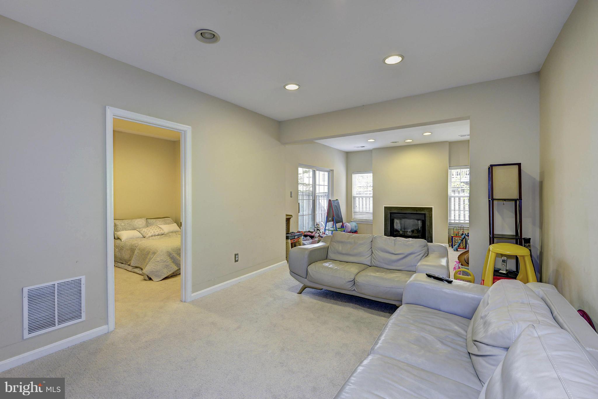 1986 Logan Manor Drive Reston, VA 20190 - Photo 28 of 30 Basement