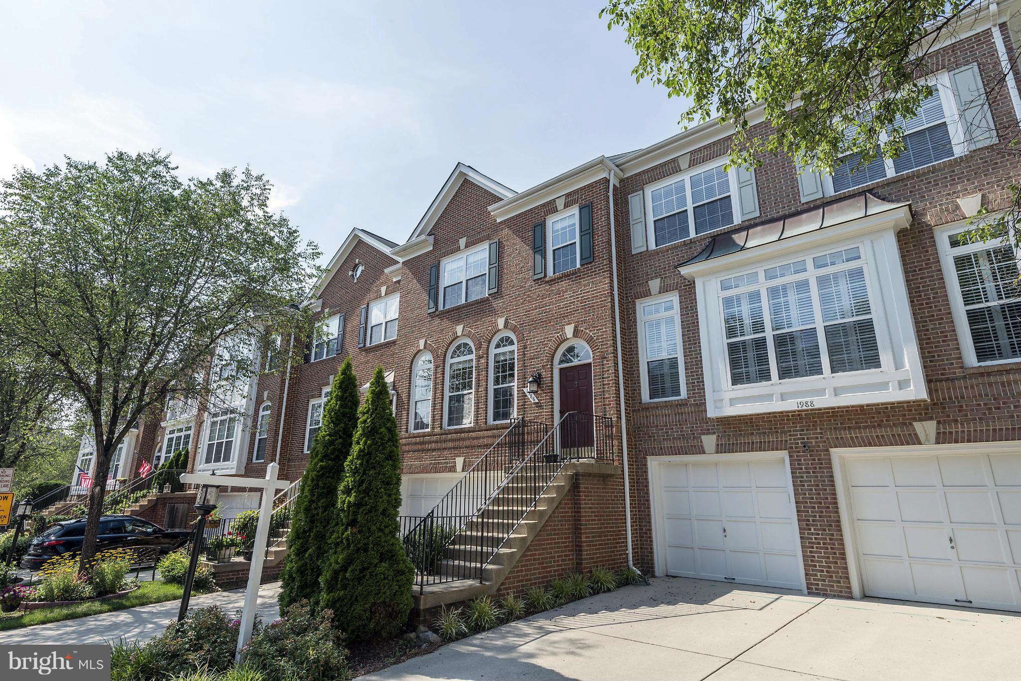 1986 Logan Manor Drive Reston, VA 20190 - Photo 30 of 30 Exterior (Front)