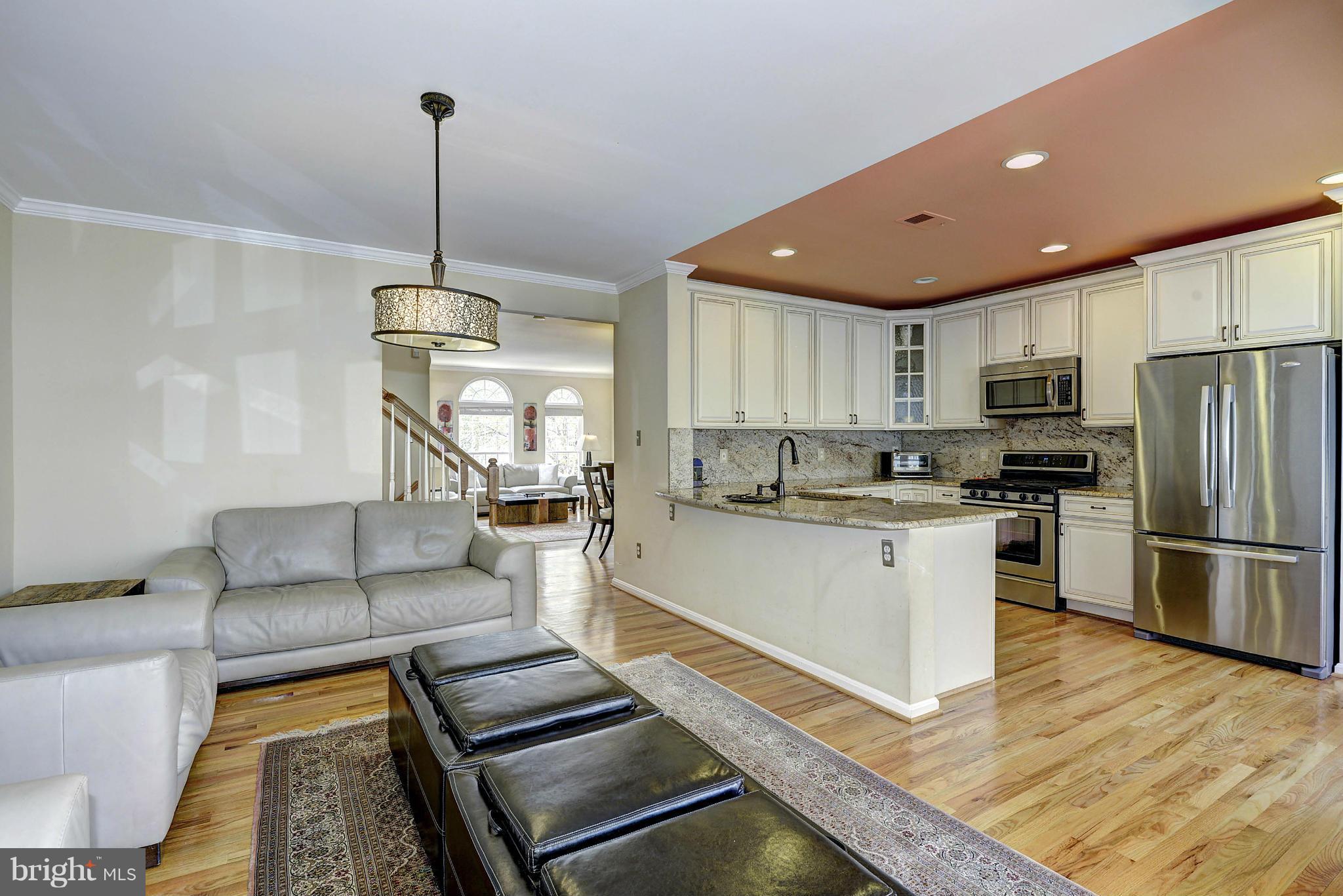 1986 Logan Manor Drive Reston, VA 20190 - Photo 8 of 30 Kitchen
