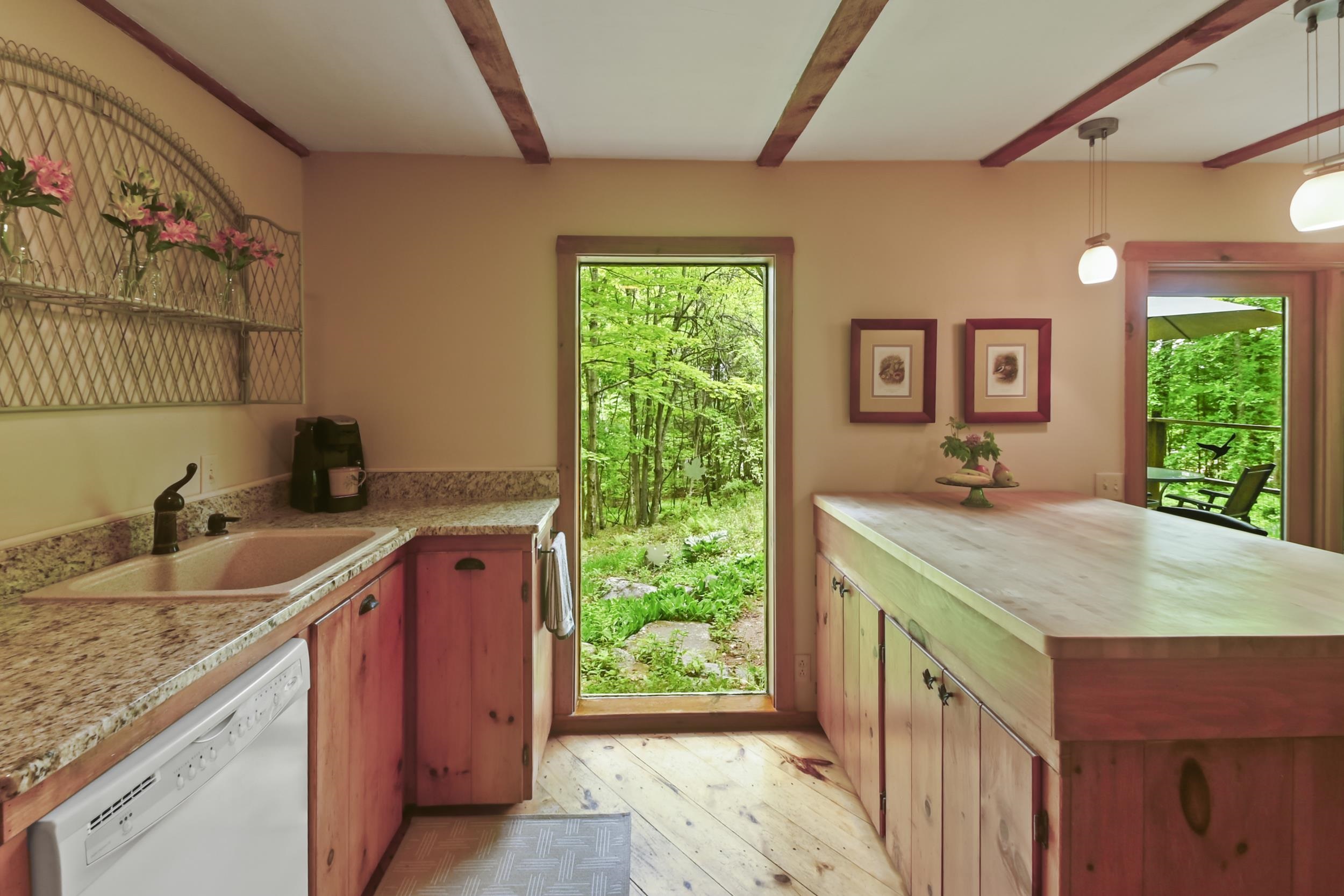 117 Barrett Hill Road Wilton, NH 03086 - Photo 7 of 37