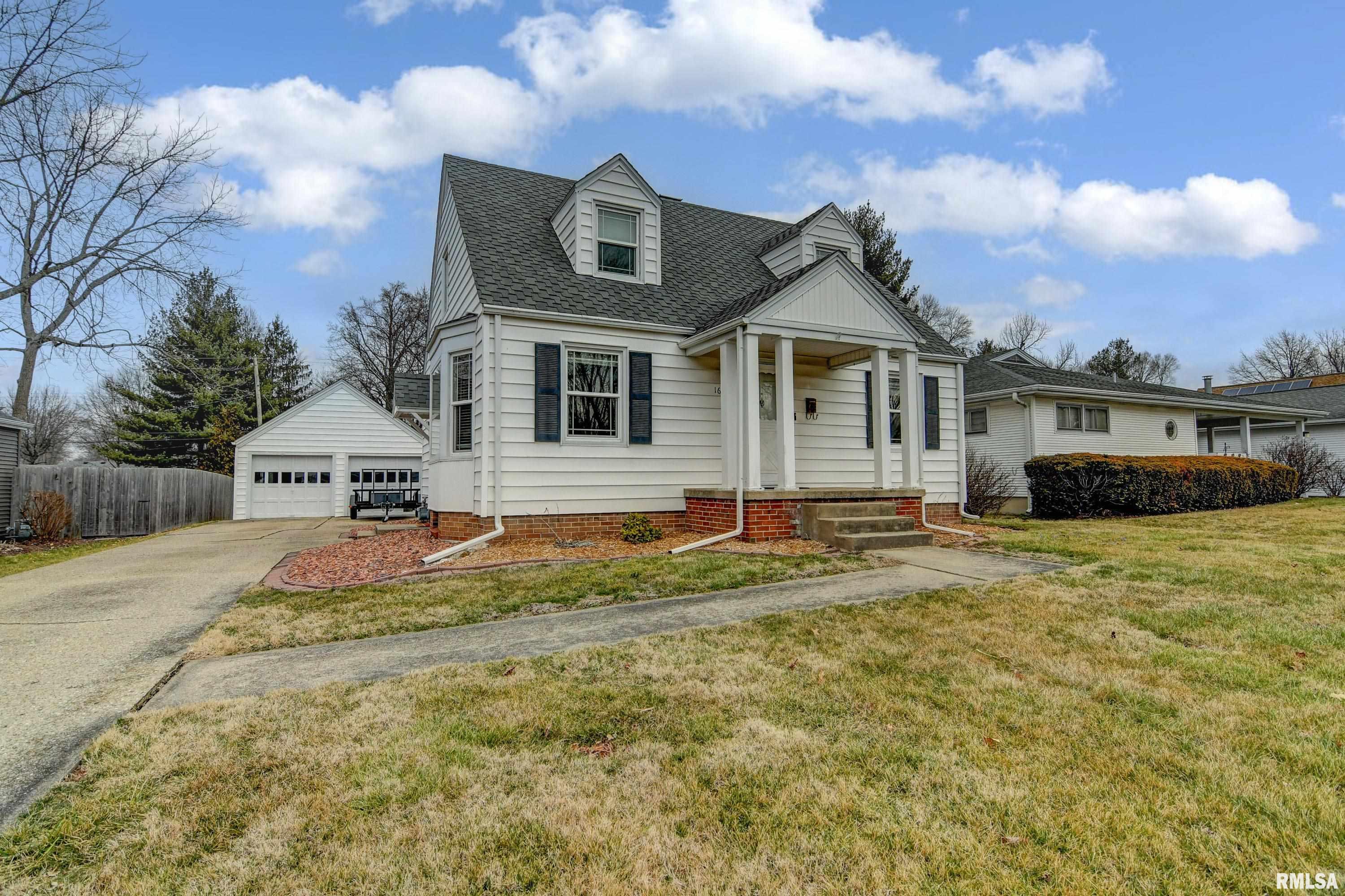 1625 Reed Avenue Springfield, IL 62704 - Photo 1 of 38 Gallery Image 1