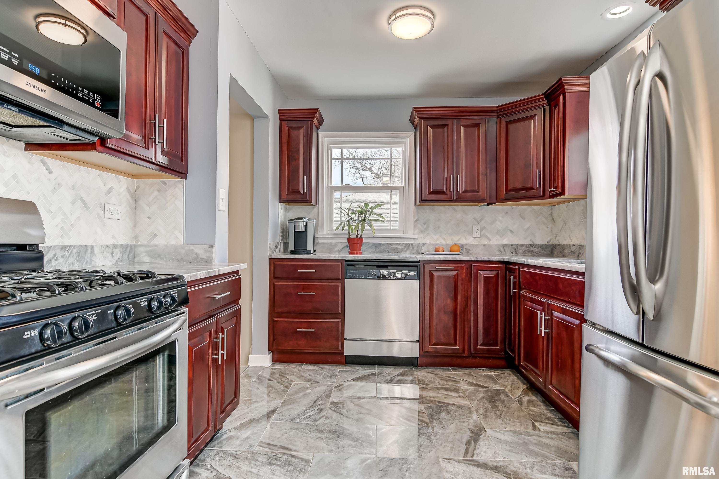 1625 Reed Avenue Springfield, IL 62704 - Photo 15 of 38 Gallery Image 15