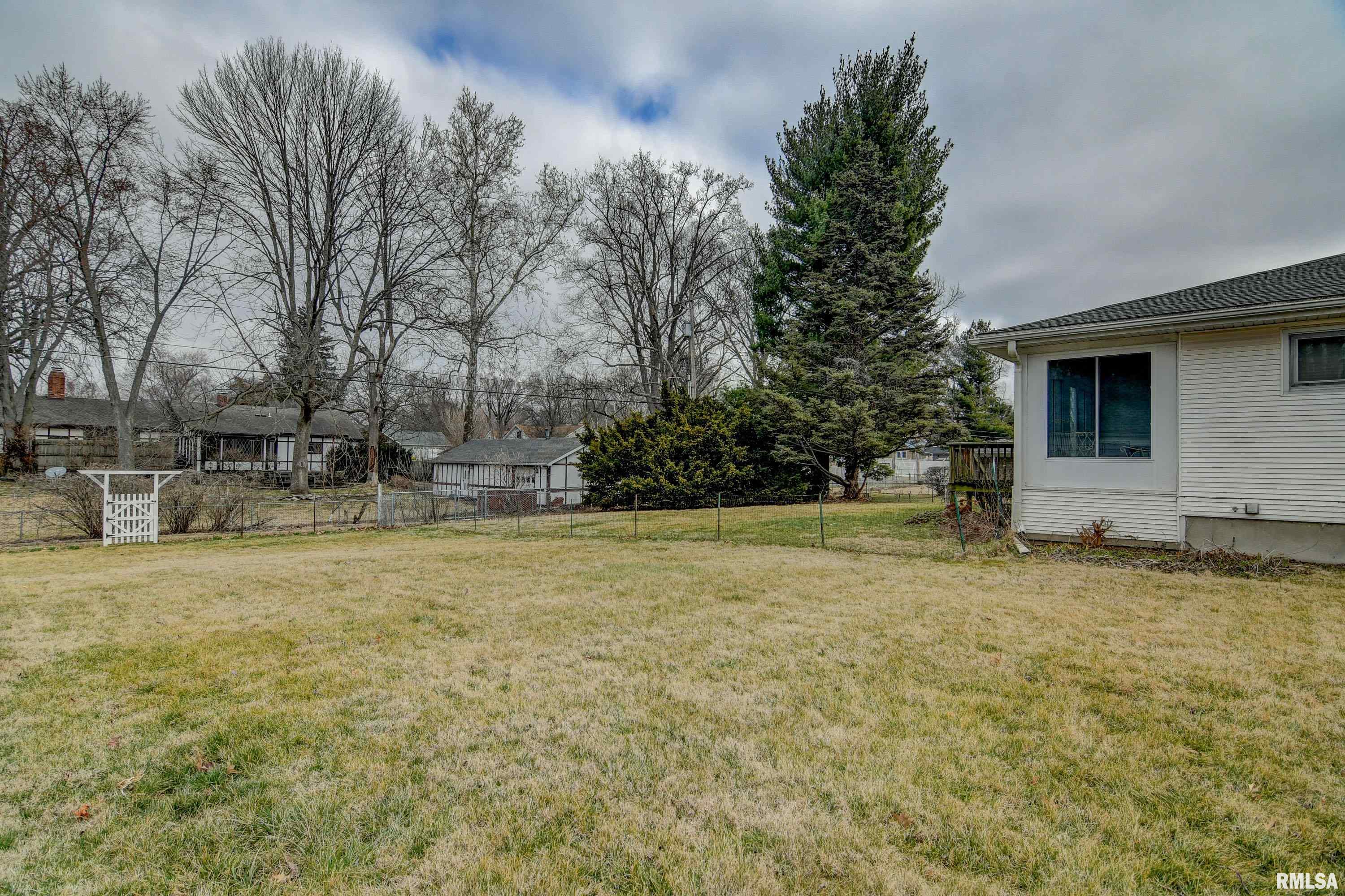 1625 Reed Avenue Springfield, IL 62704 - Photo 38 of 38 Gallery Image 38