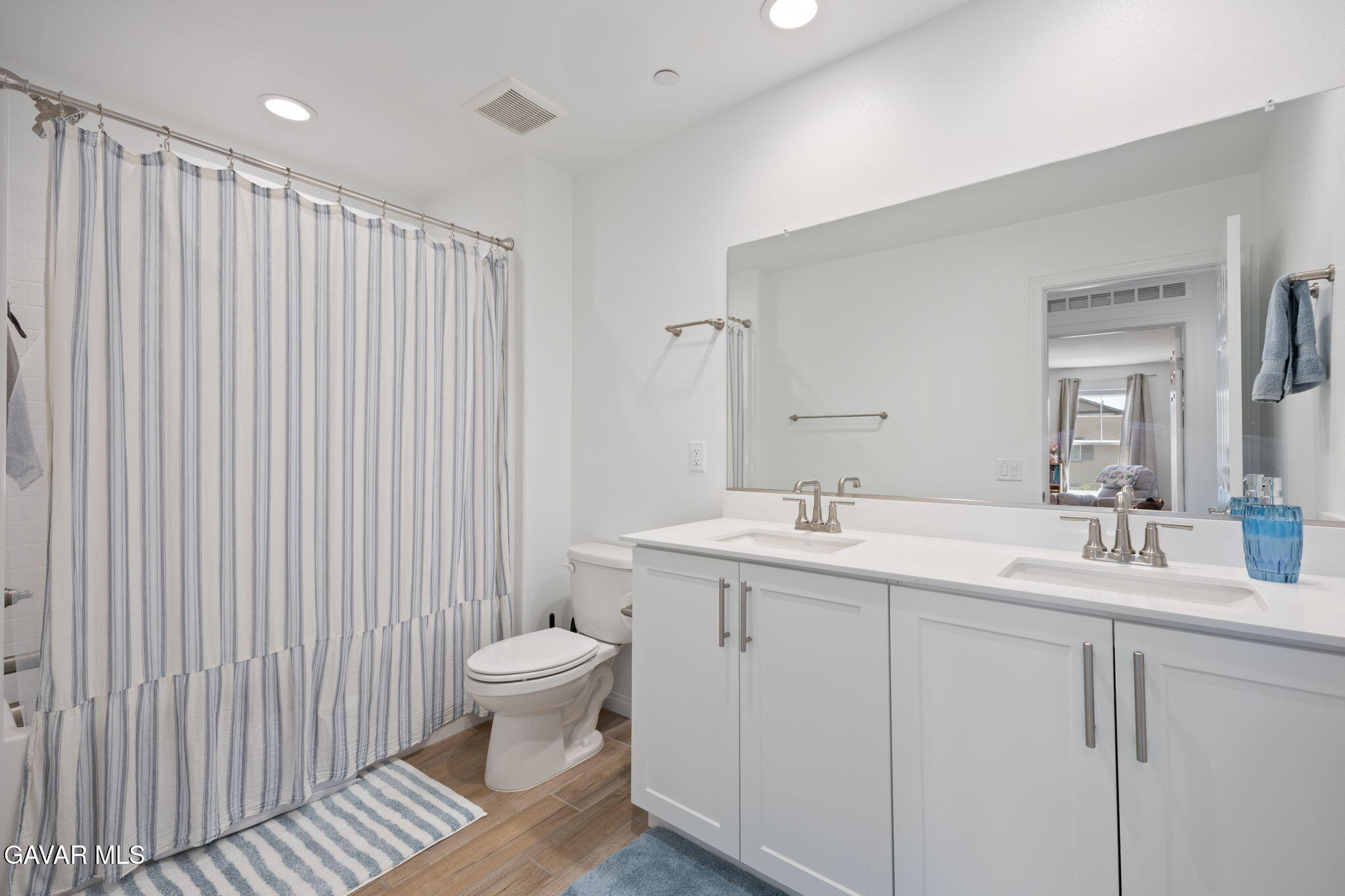 43864 Hampton Street Lancaster, CA 93536 - Photo 22 of 25 22-web-or-mls-IMG_9435