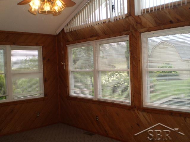 5775 Mackinaw Road Saginaw, MI 48604 - Photo 23 of 24 50117989-22.JPG
