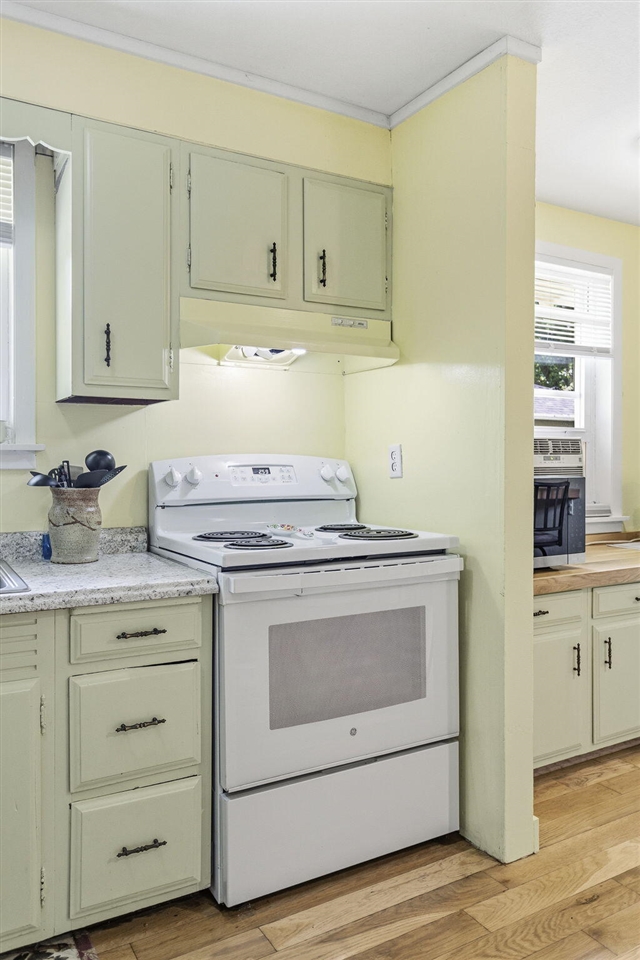 2718 Coloma Road Benton Harbor, MI 49022 - Photo 15 of 55
