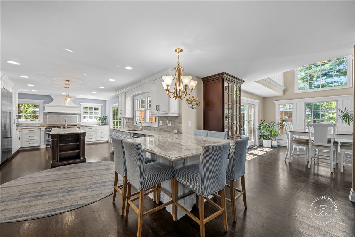 26W373 Churchill Road Winfield, IL 60190 - Photo 6 of 25